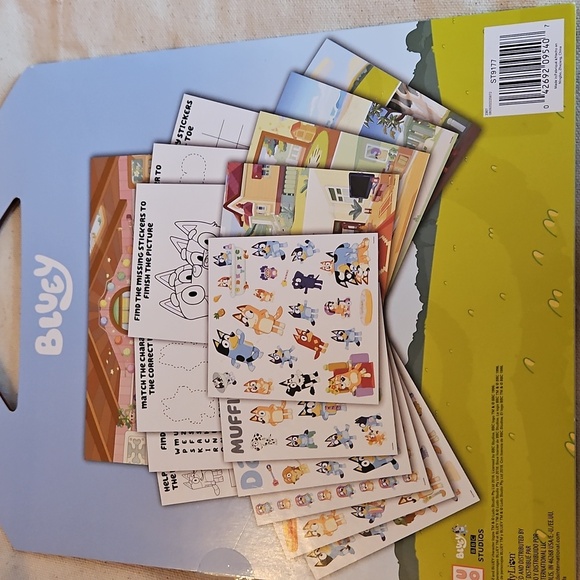 Bluey Grab and Go Activity Set, Stickers, Games, NWOT - Picture 2 of 6